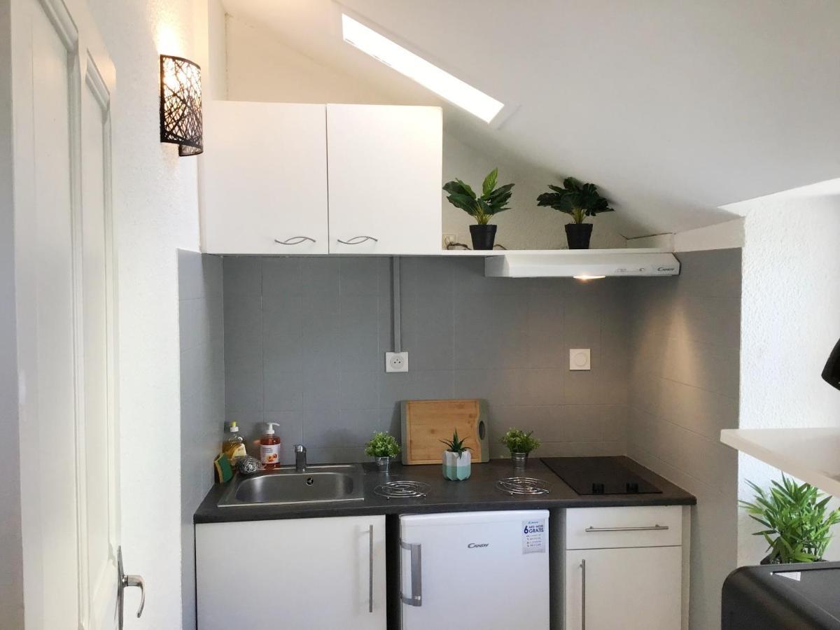 Appartements Sun, Parking, Centre Ville , Proche Sanctuaires Lourdes Exterior foto